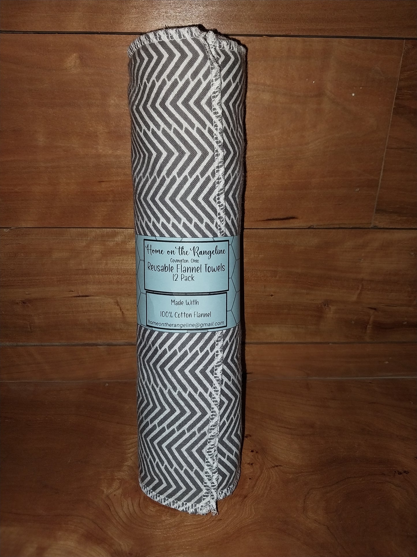 Pre-Rolled 12-Pack Flannel Towels