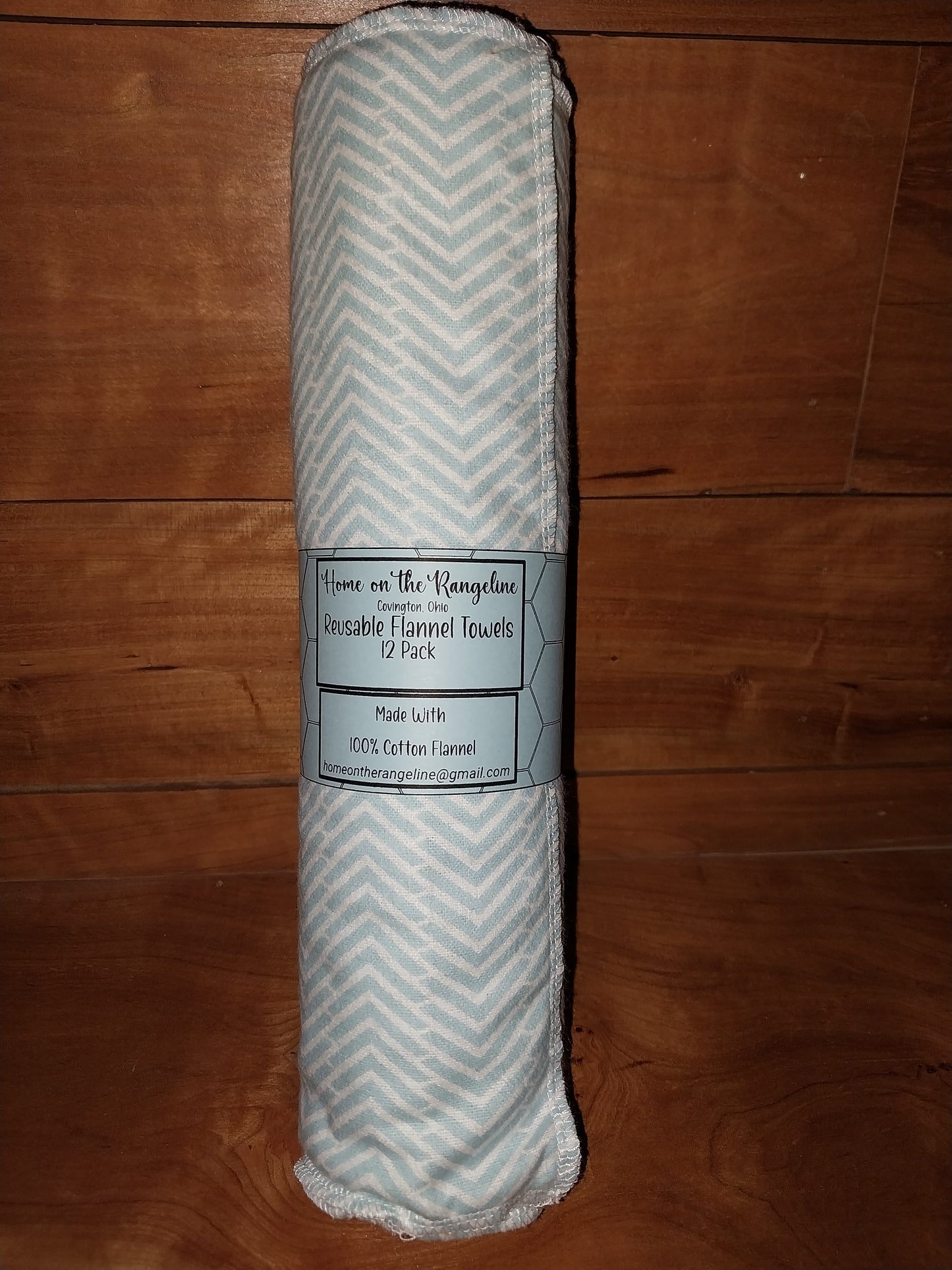 Pre-Rolled 12-Pack Flannel Towels