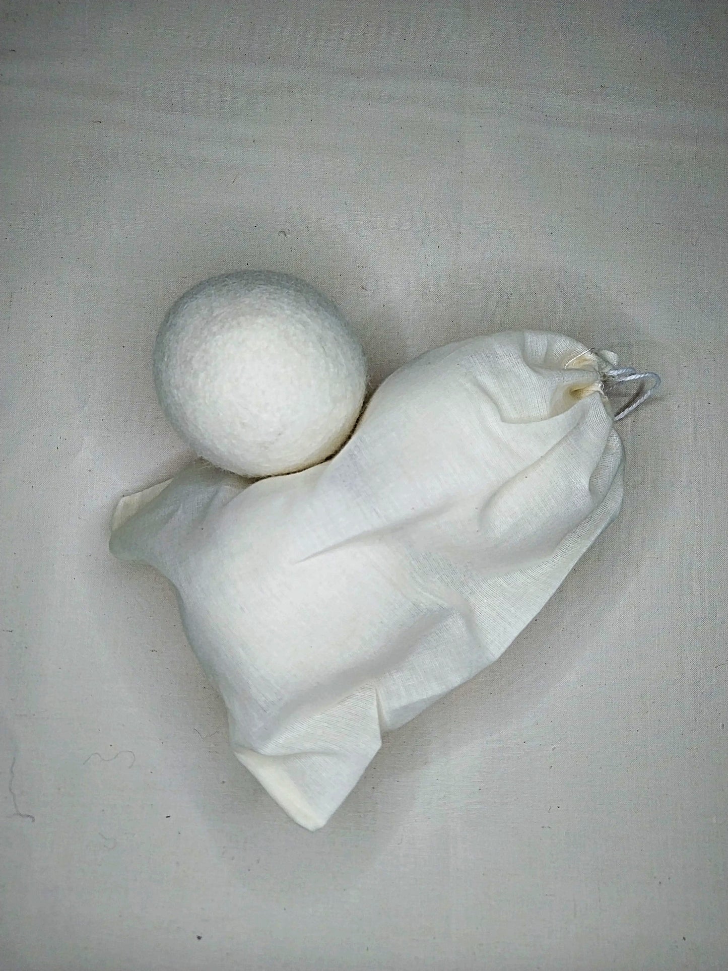 Wool Dryer Balls (2 Pack, White or Gray)